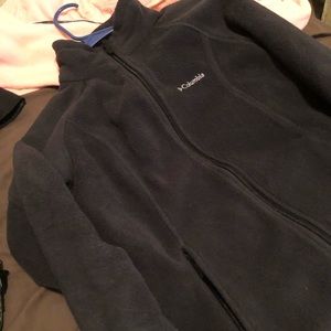 Columbia rain jacket and sweatshirt